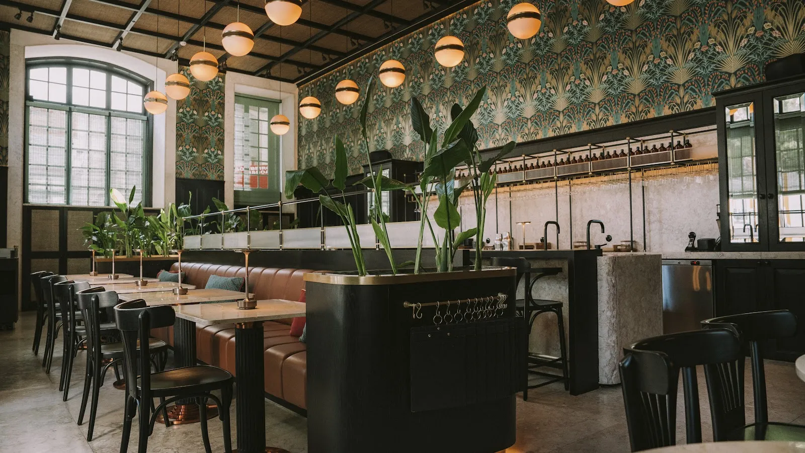 1868 Cocktail Boutique