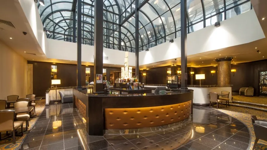 Atrium Bar & Restaurant