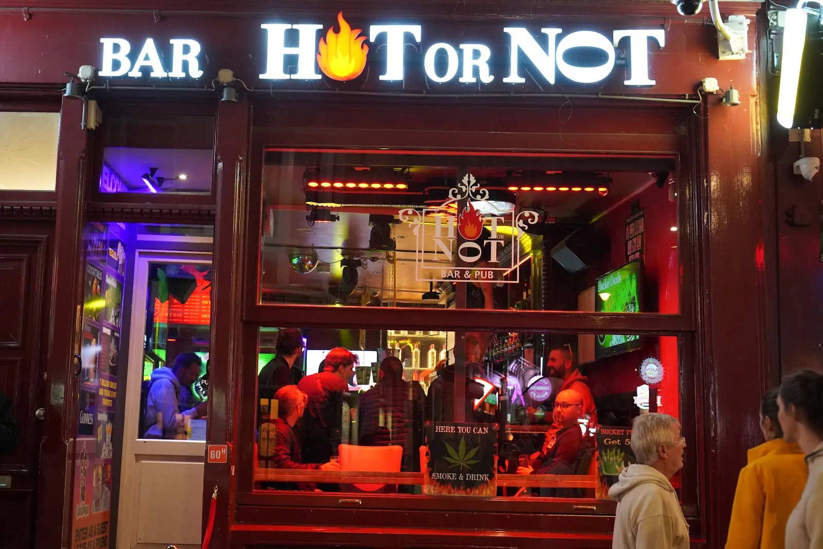 Bar Hot or Not
