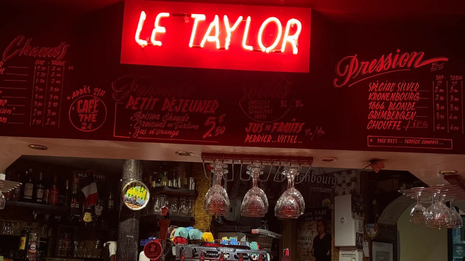 Bar Le Taylor 2
