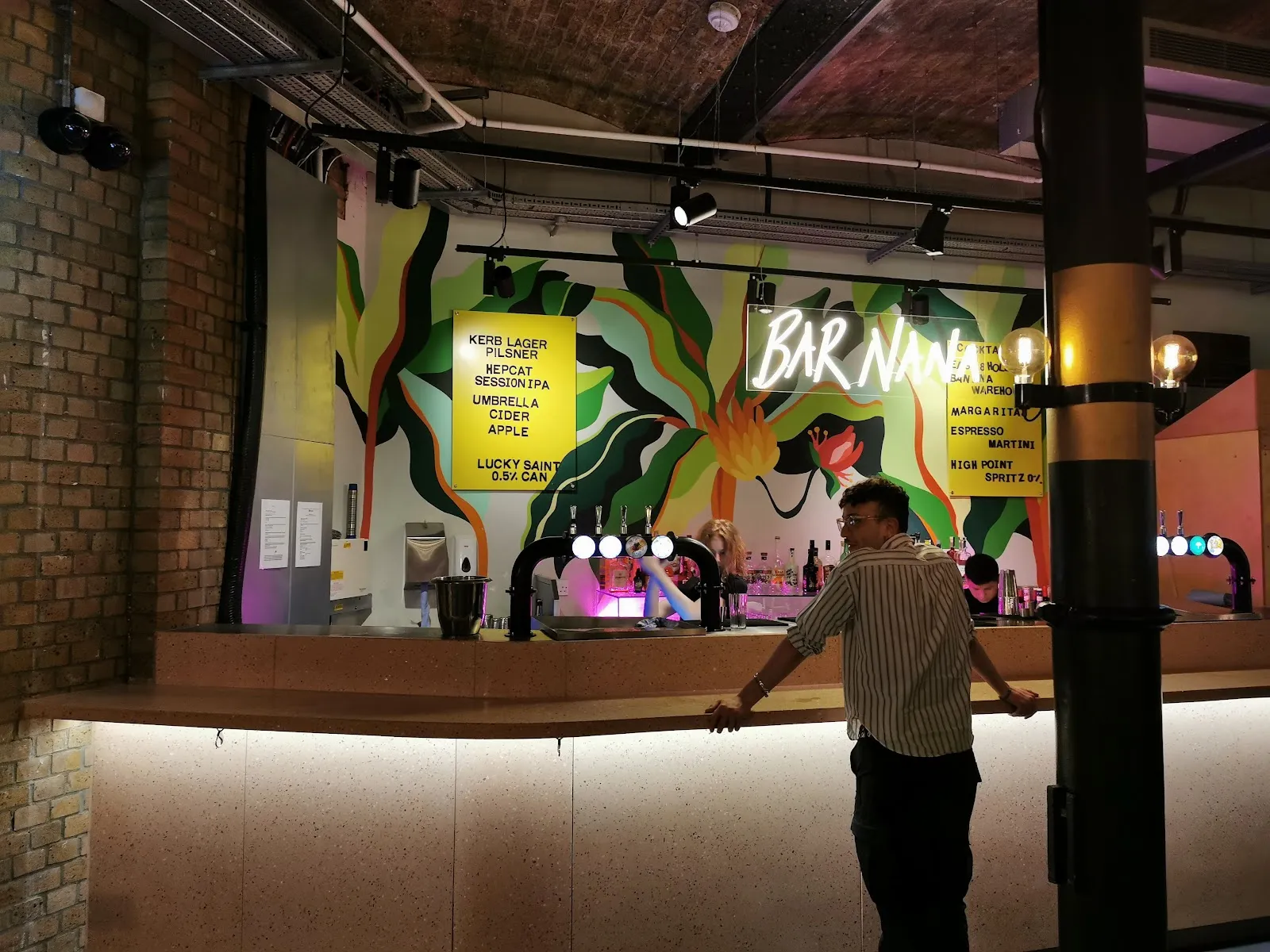 Bar Nana