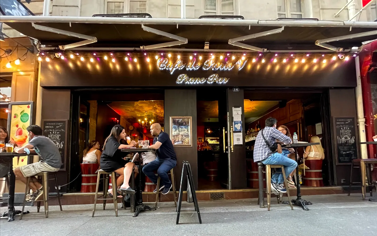 Cafe de Paris V