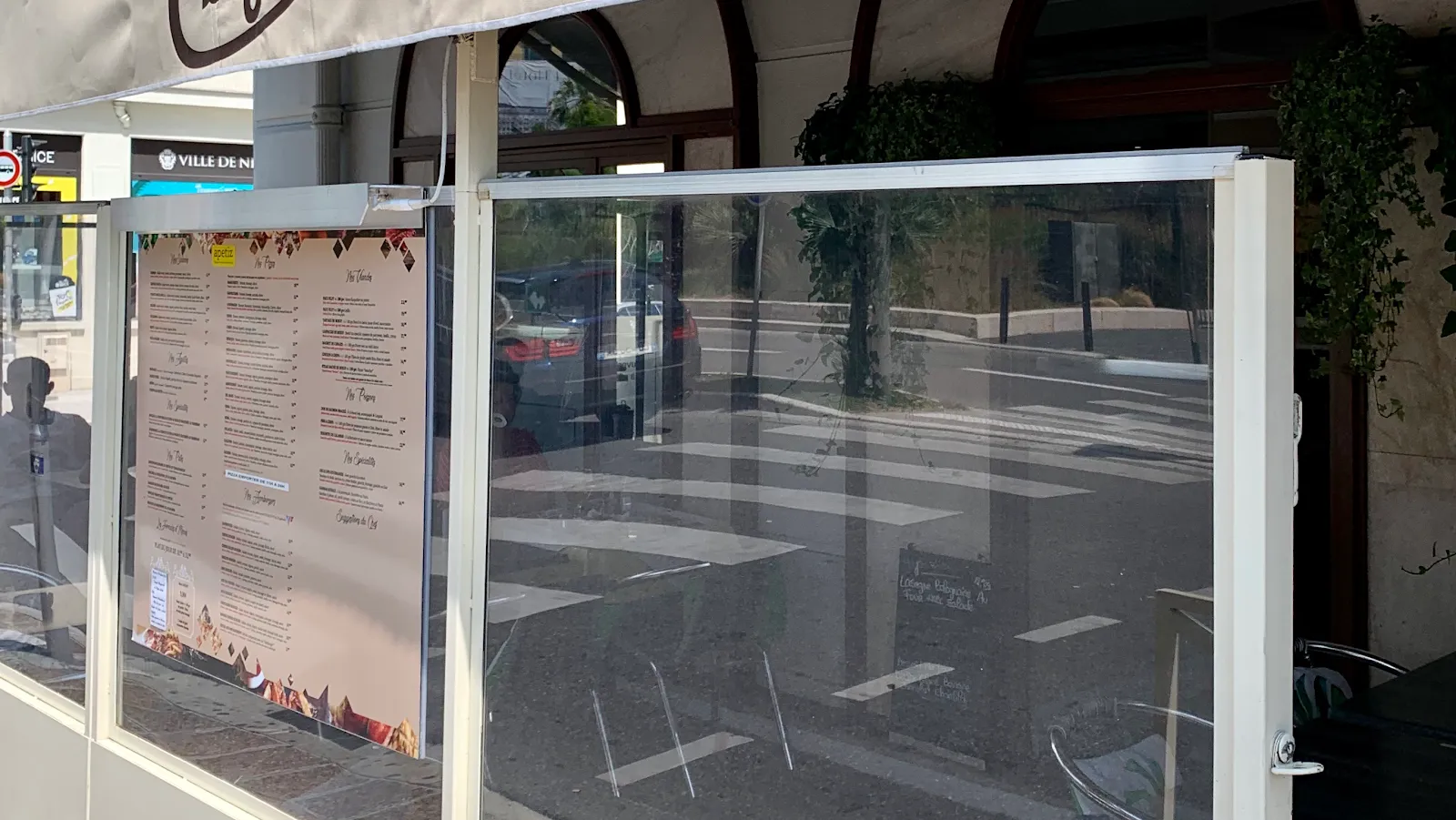Cafe des Phoceens 2