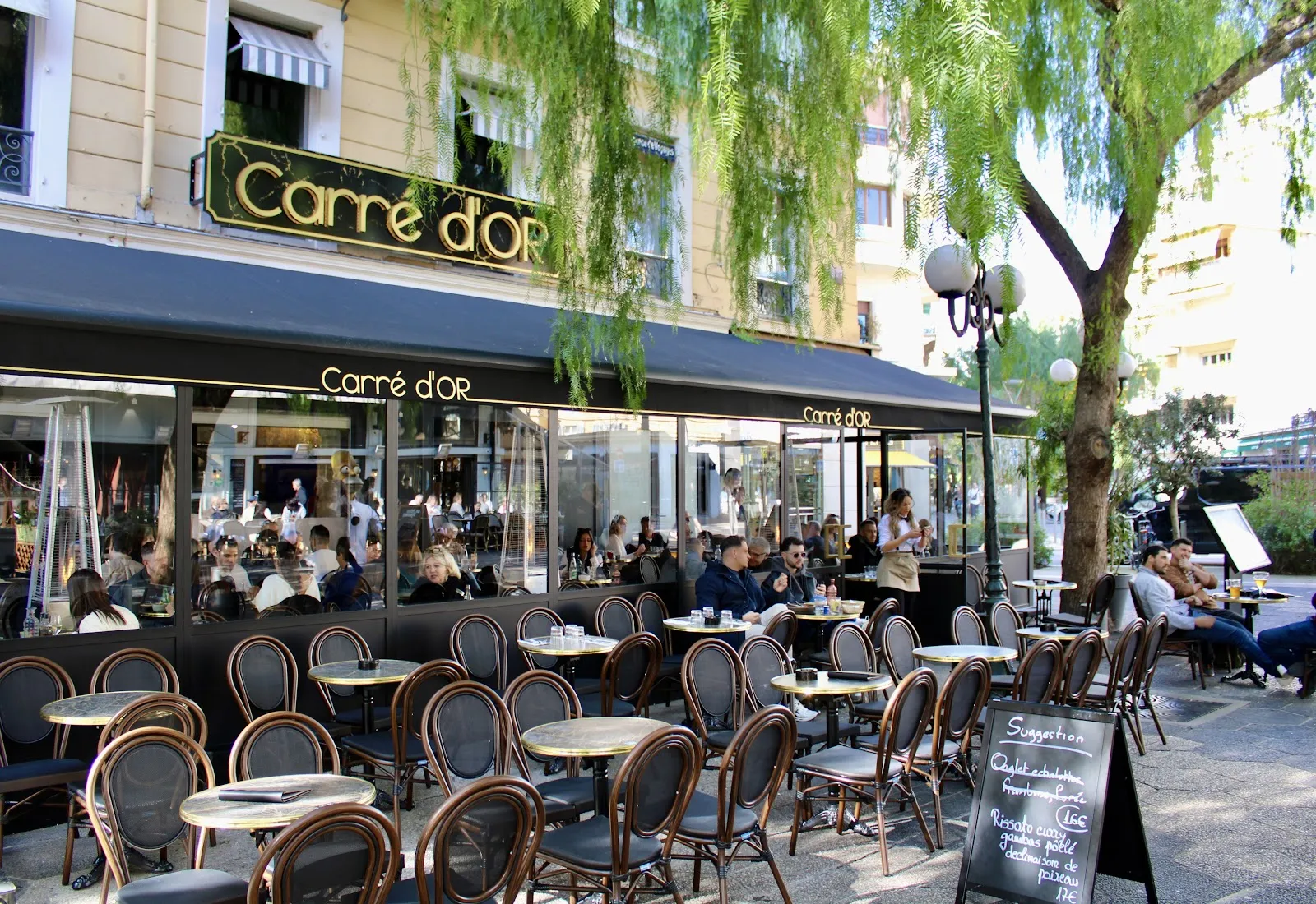 Carre d'Or 2