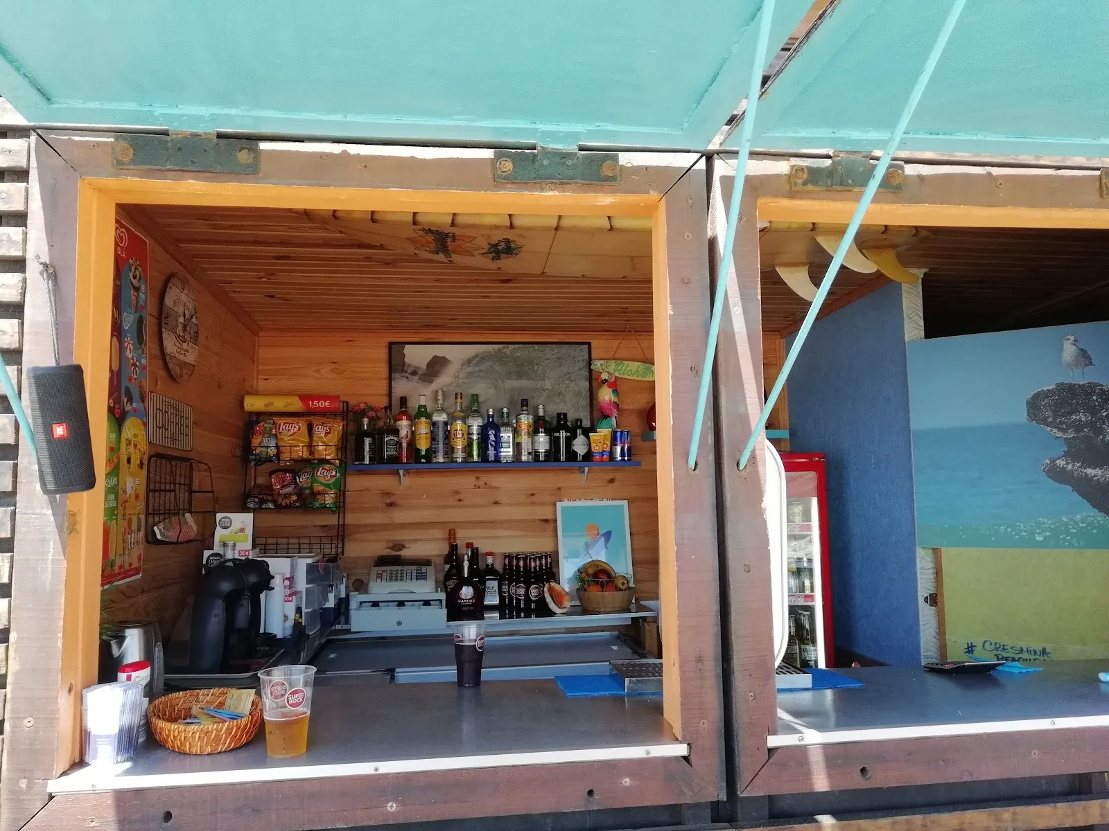 Cresmina Beach Bar