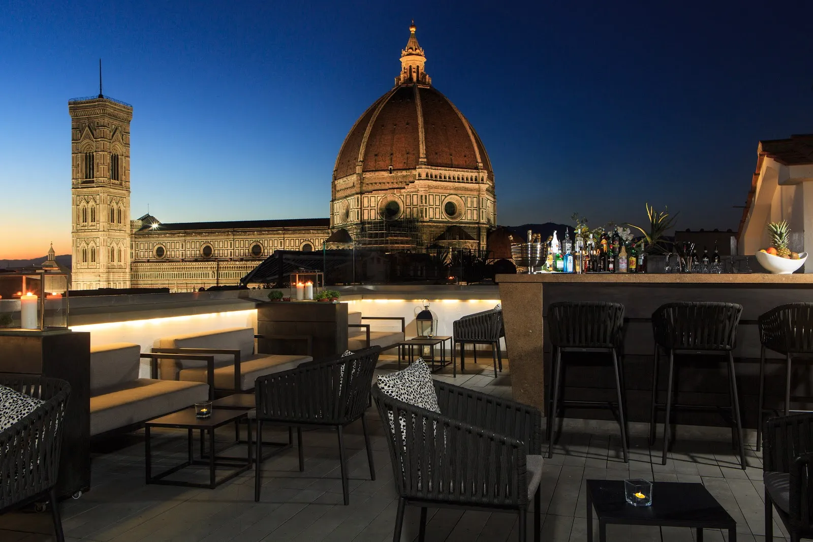Divina Terrazza Rooftop Bar