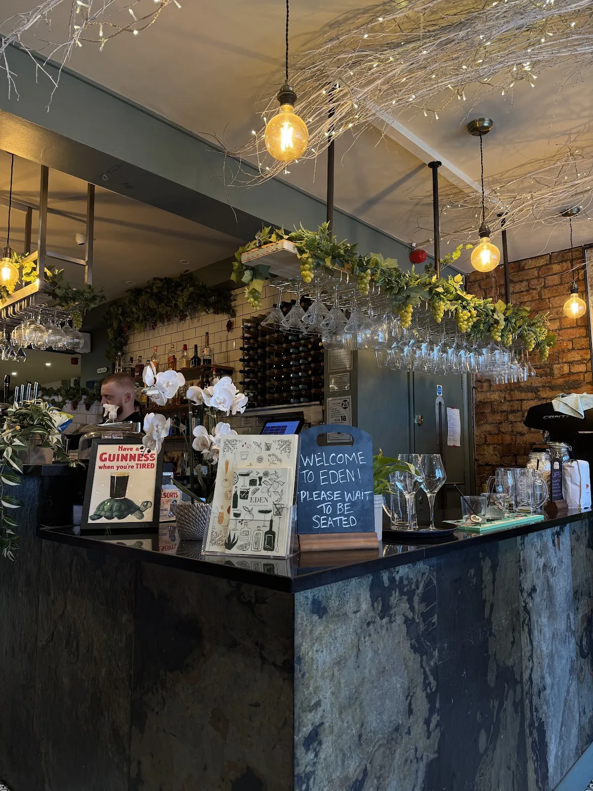 Eden Bar & Eatery