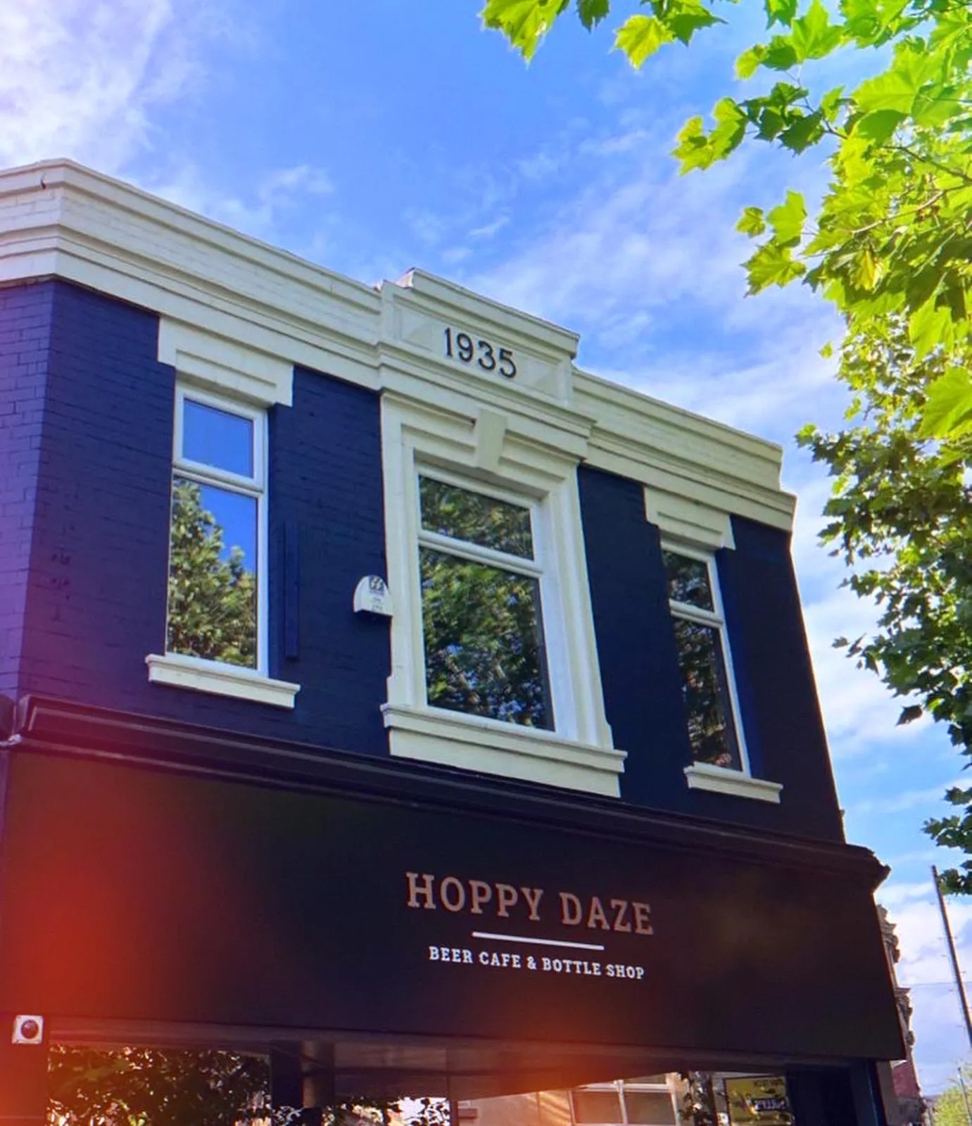 Hoppy Daze Beer Cafe