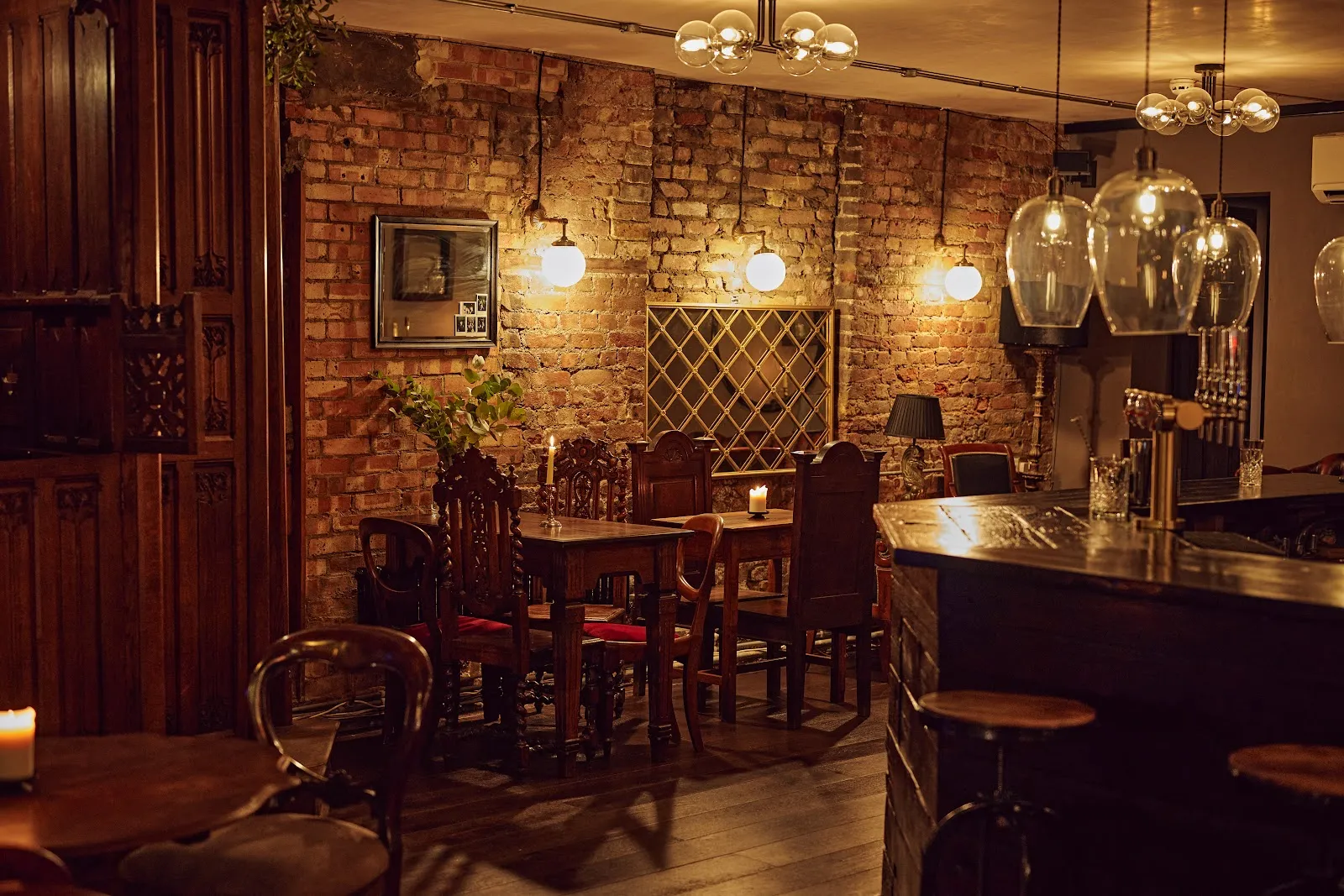 In Vino Veritas Wine Bar & Bottle Shop - Hackney