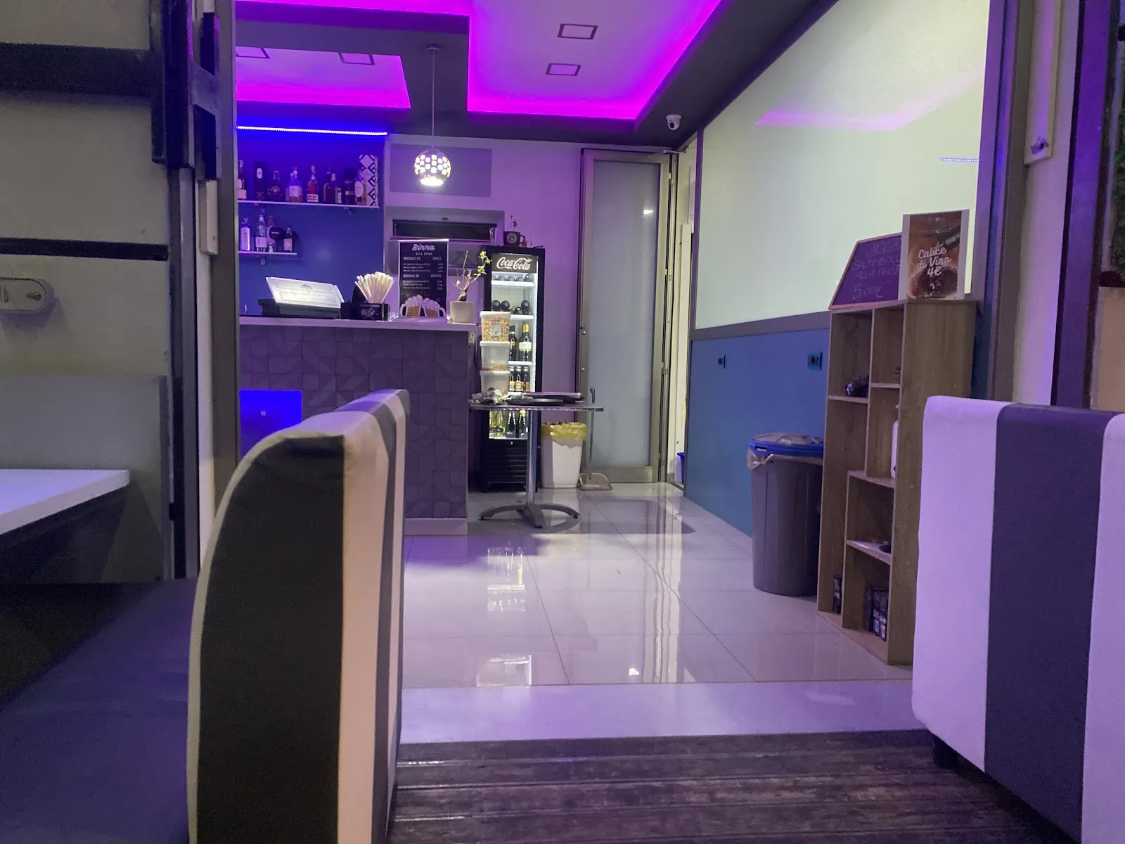 L'AgorĂ - Lounge Bar & Bistrot