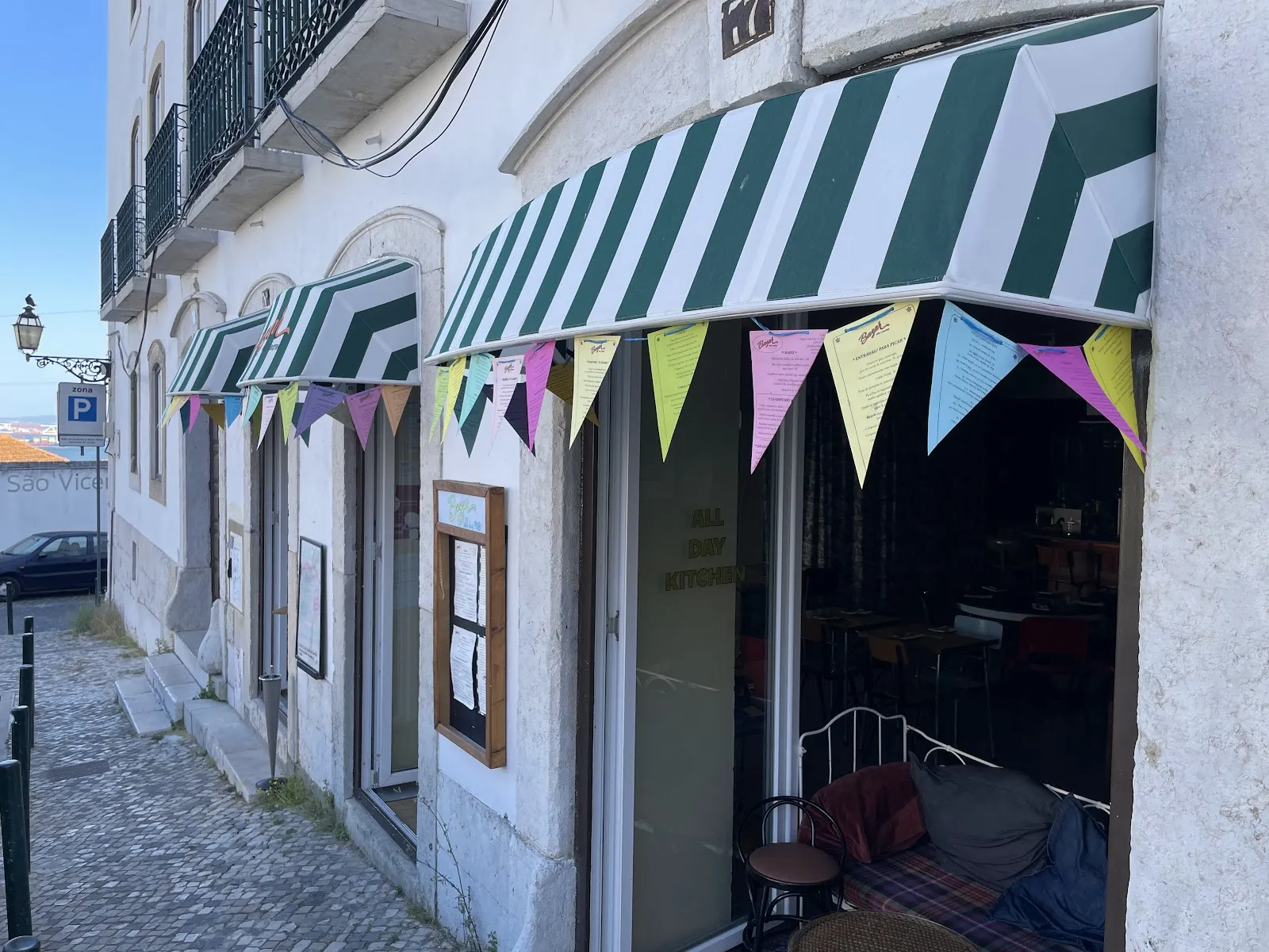 Le Bazar