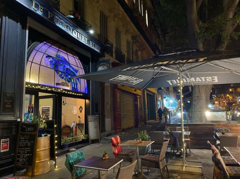 Le Perroquet Bleu 2
