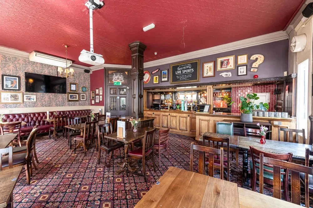 Leicester Arms