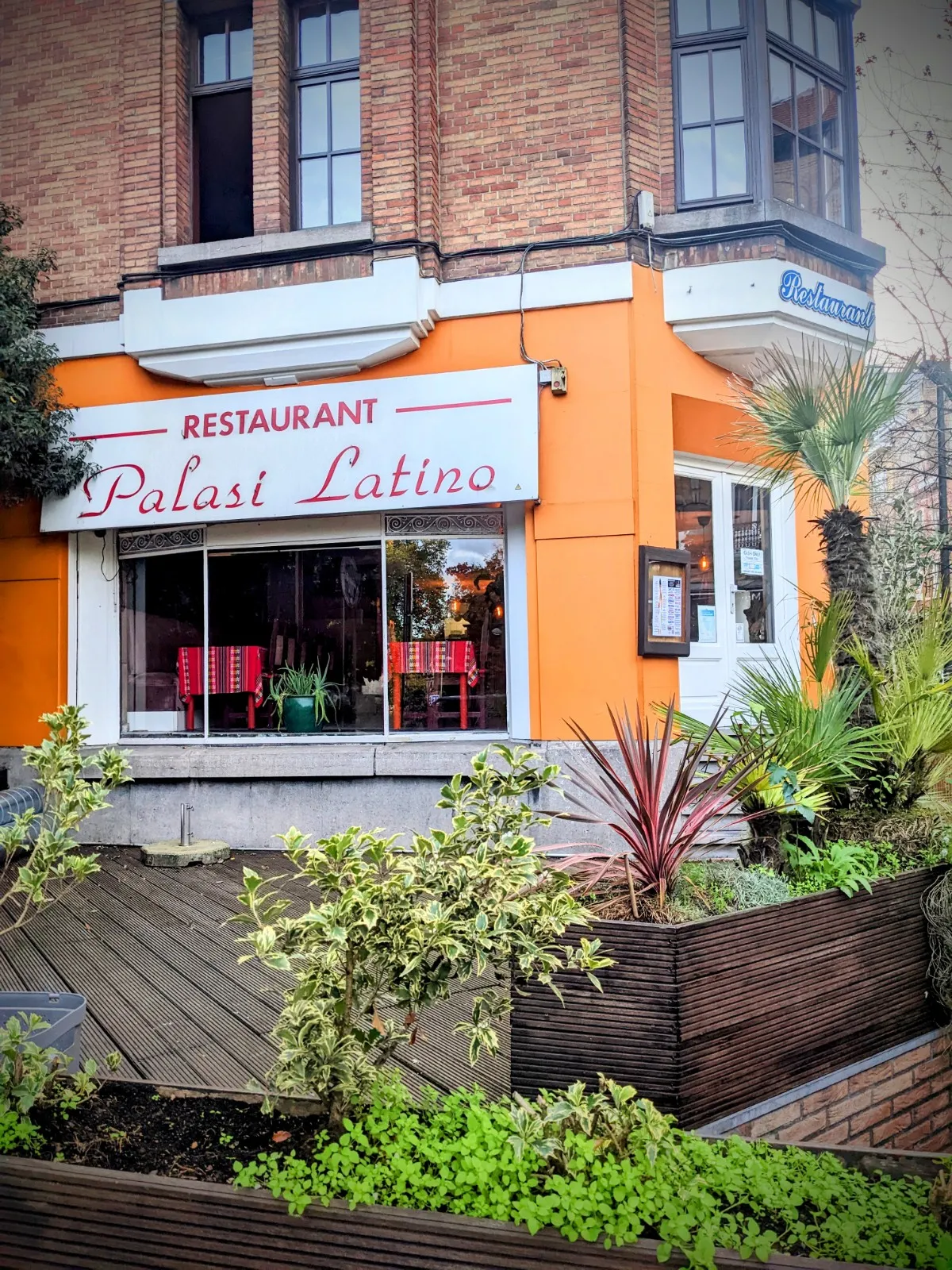 Palasi Latino