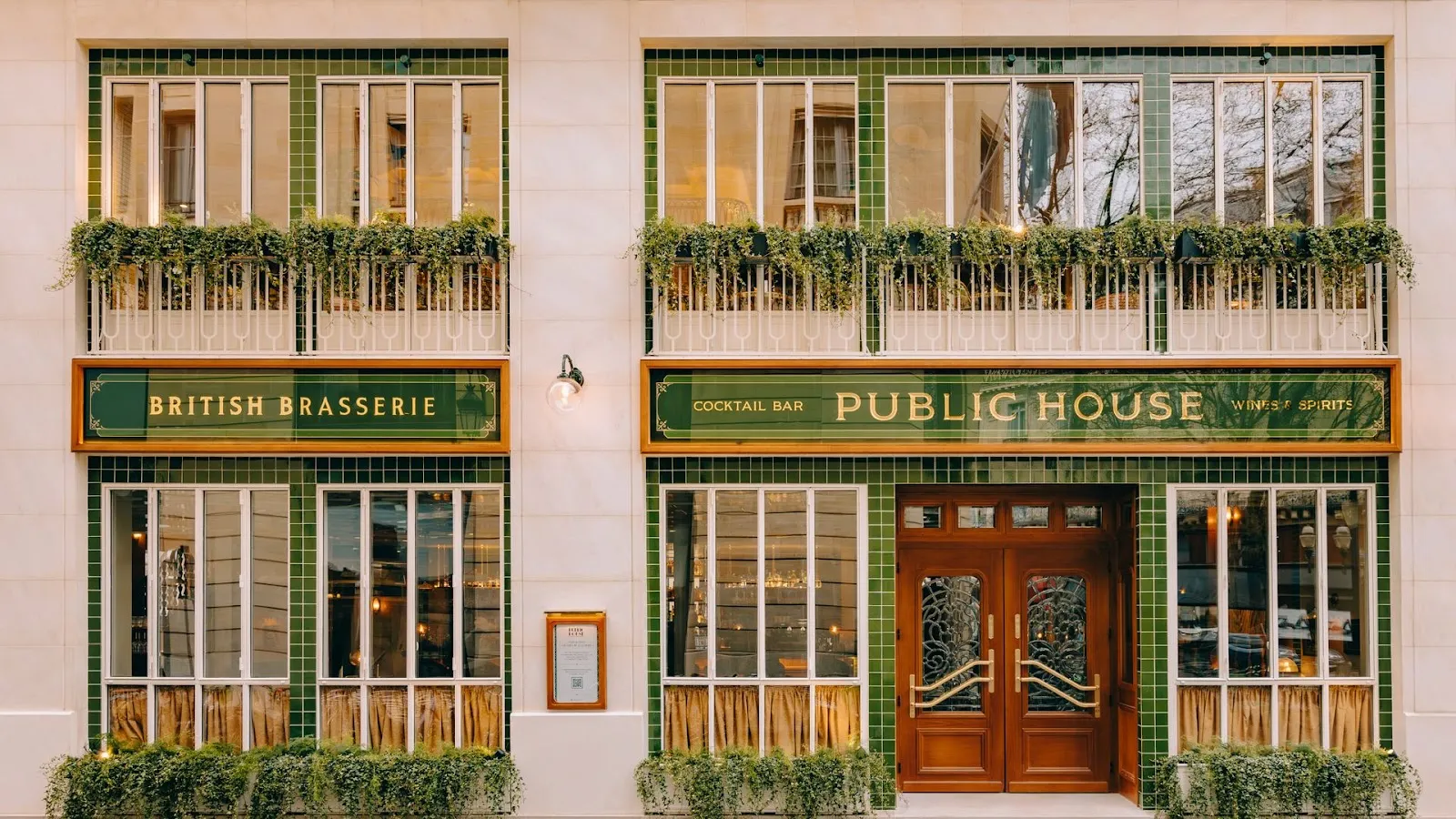 Public House Paris