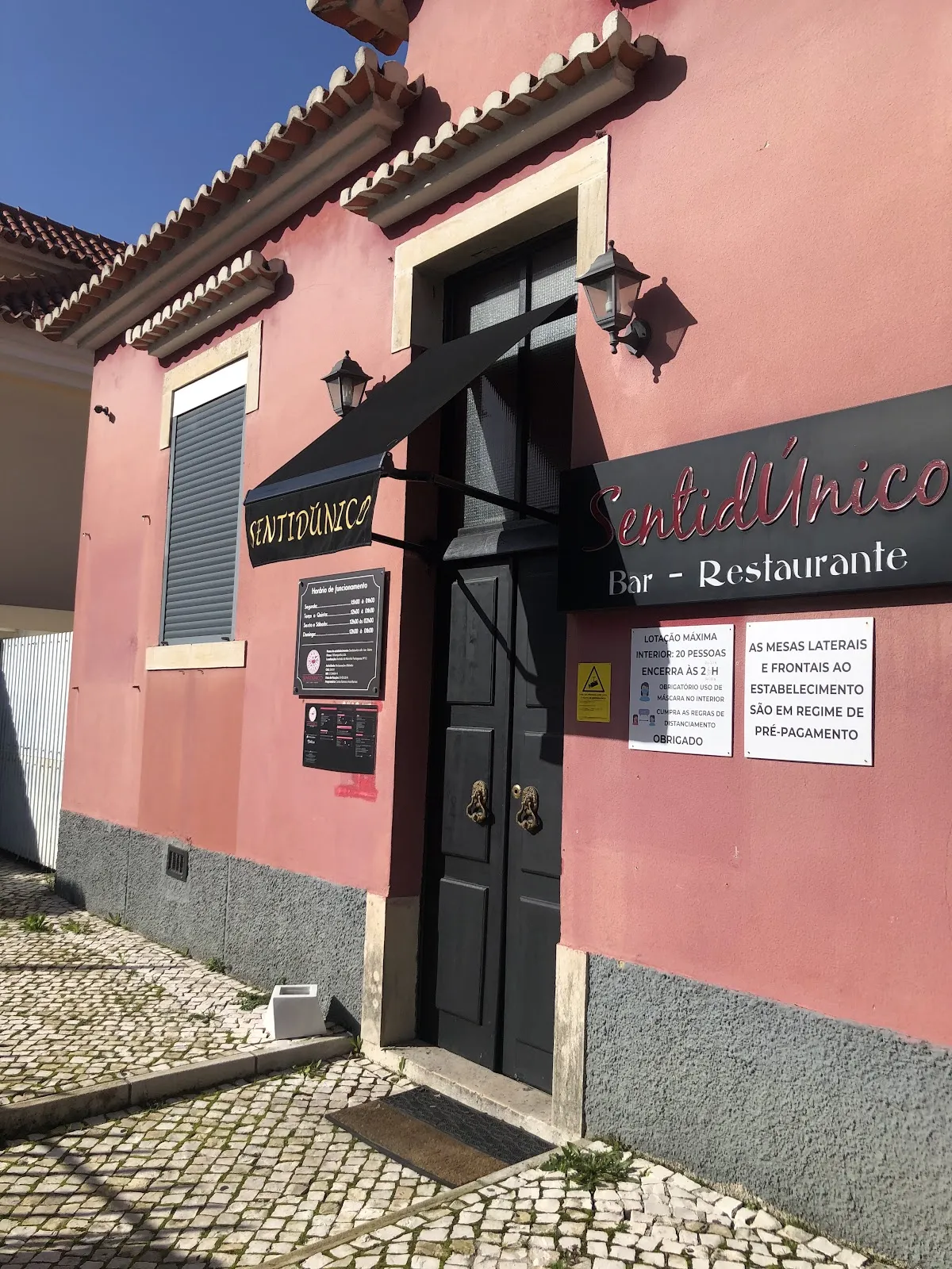 Sentidúnico Bar Bistro