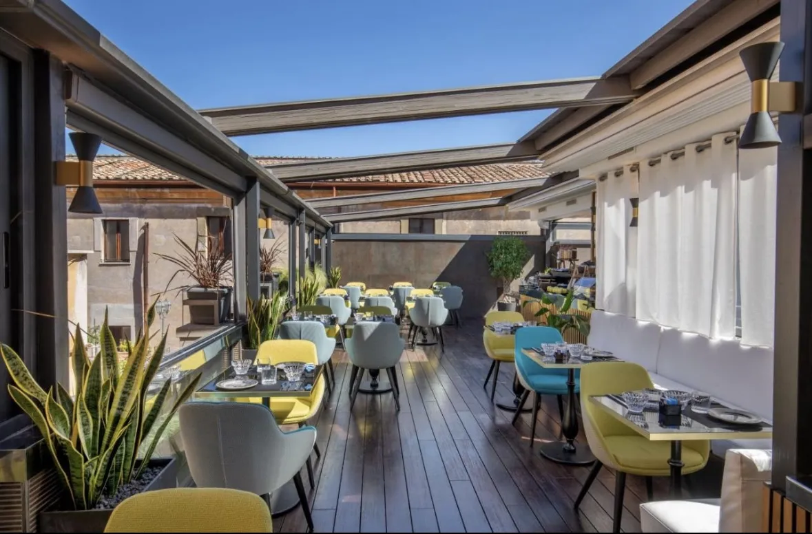 Terraza Leon 1