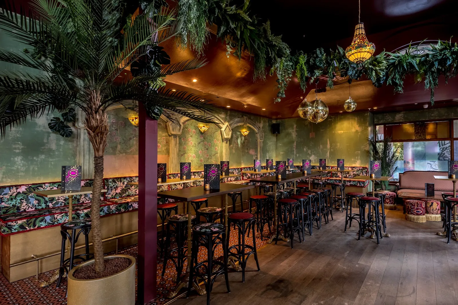 The Cocktail Club - Cocktail Bar in Canary Wharf