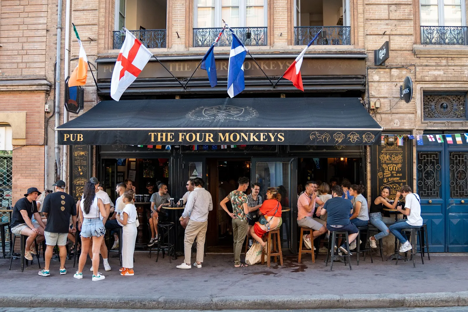 The Four Monkeys