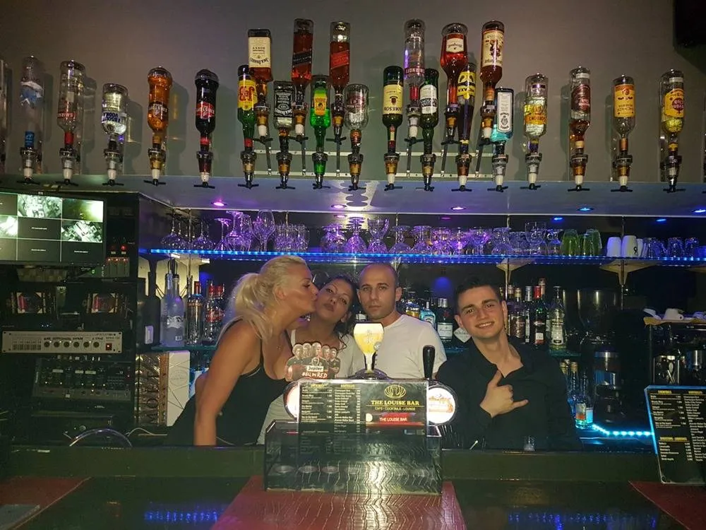 The Louise Bar