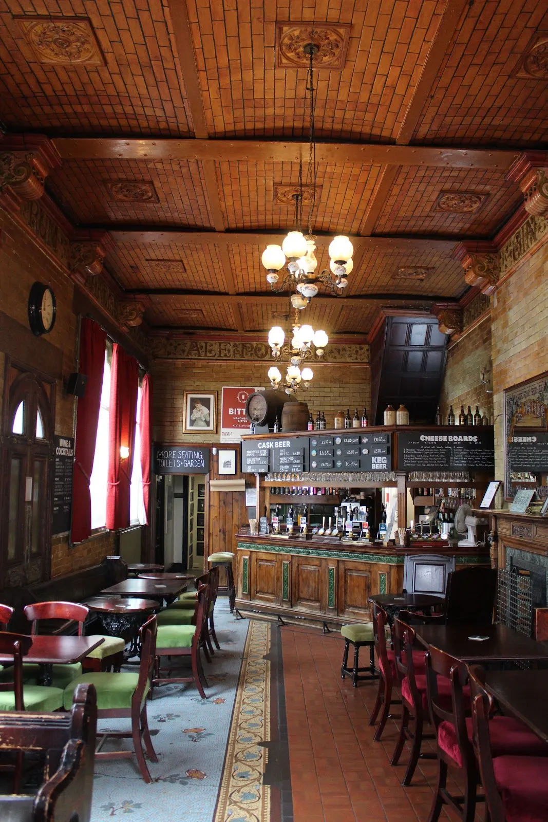 The Marble Arch Inn