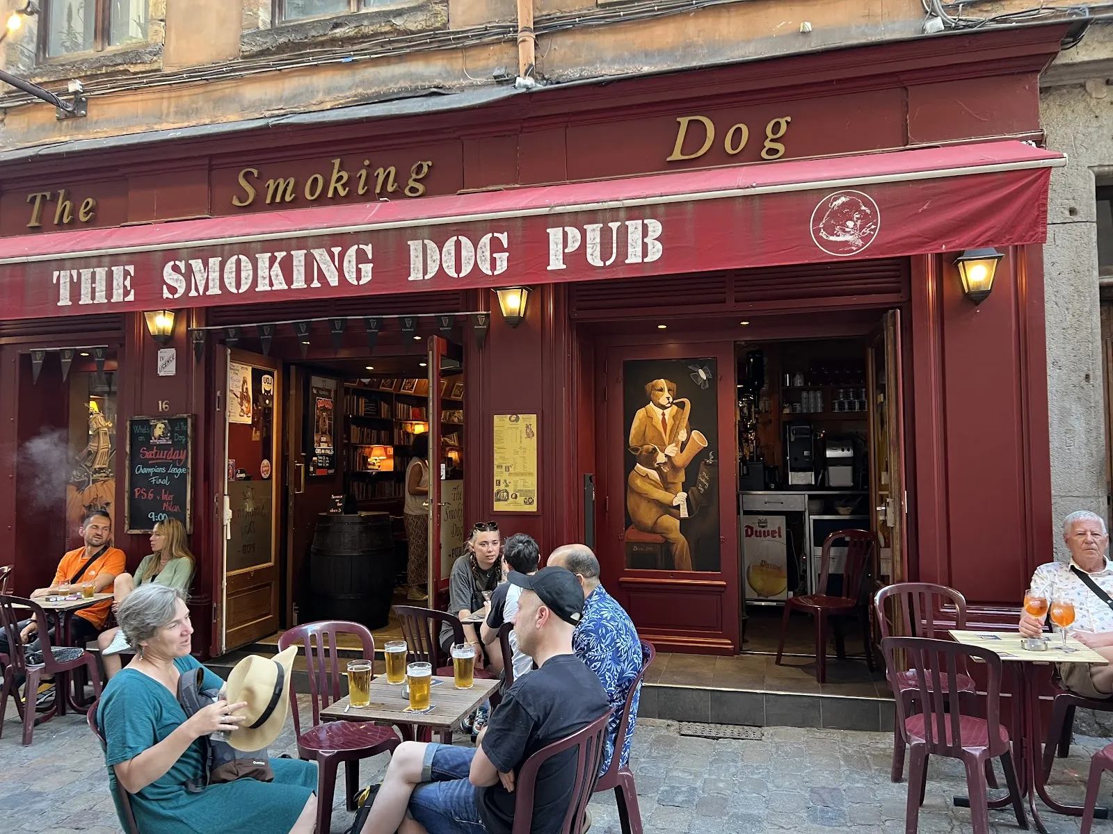 The Smoking Dog 2