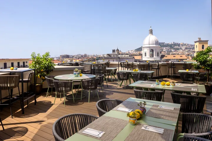 Vesuvio Roof Bar & Restaurant