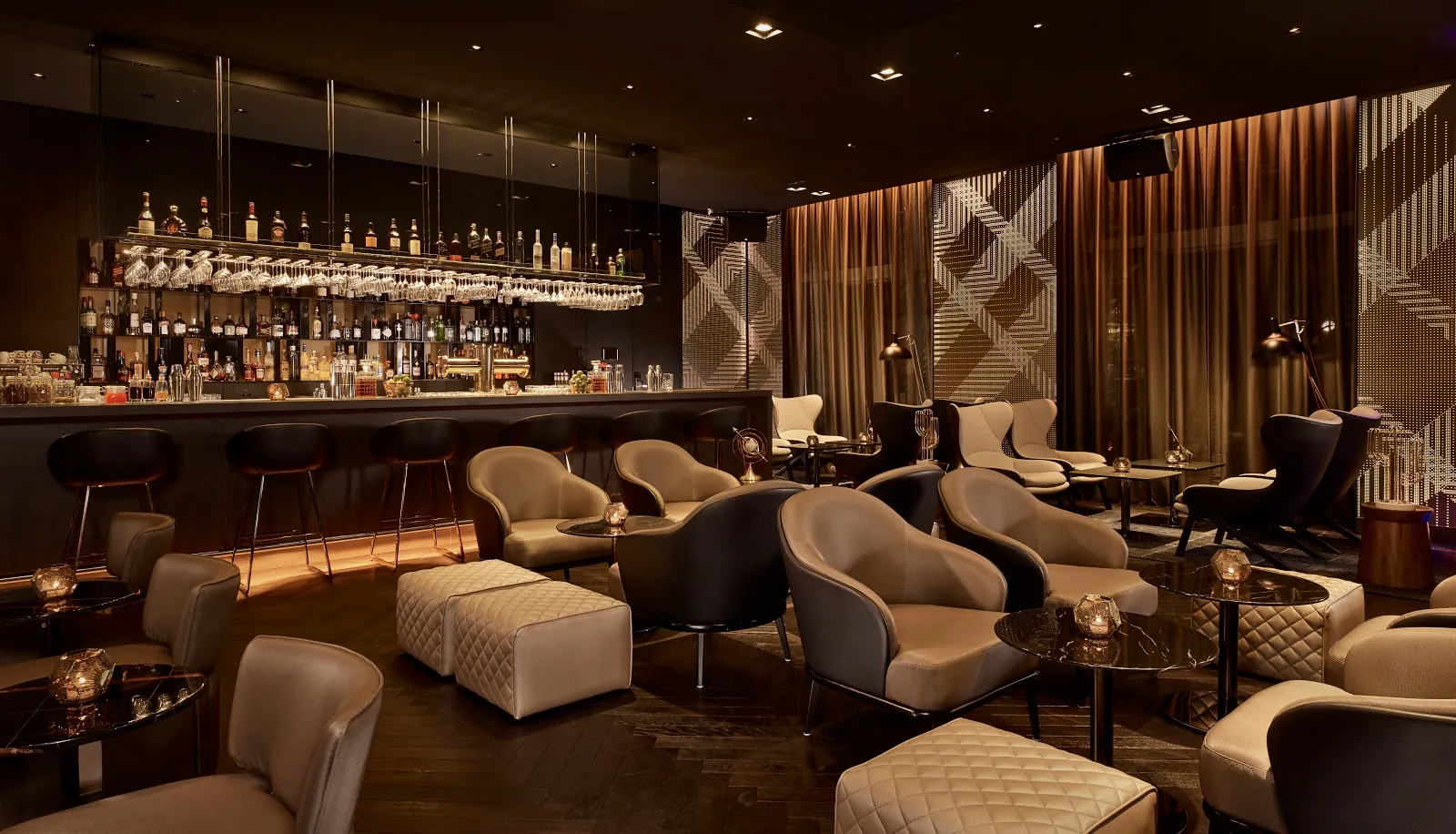 VIC's BAR