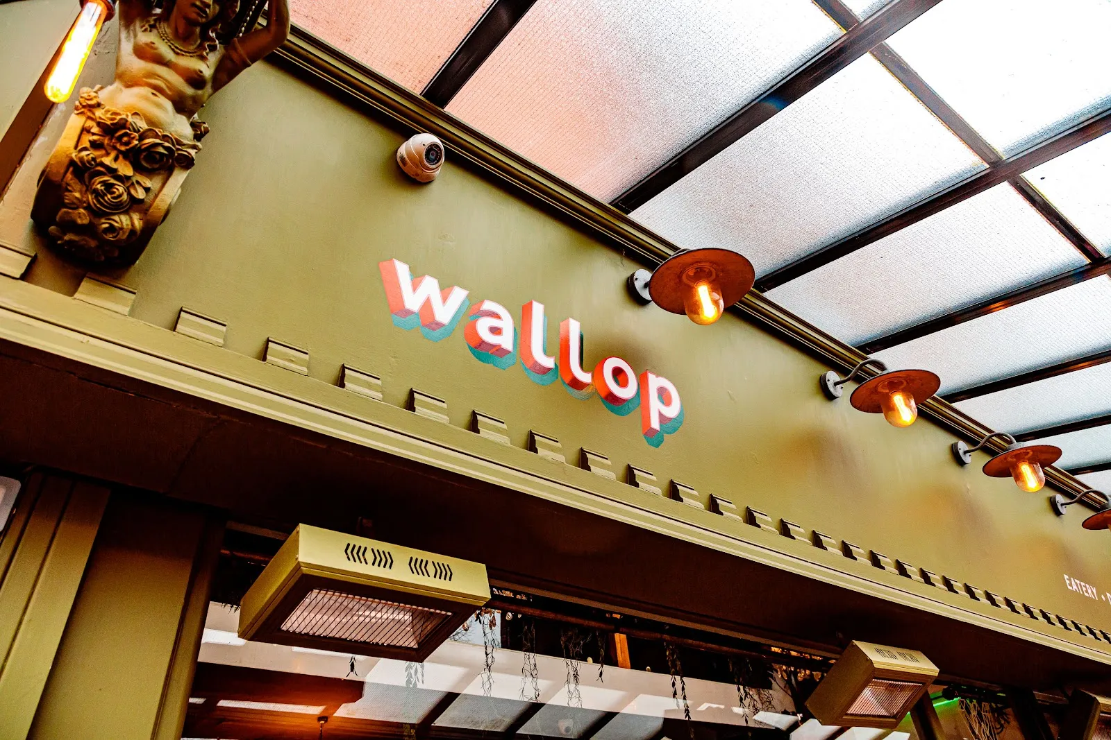 Wallop Didsbury